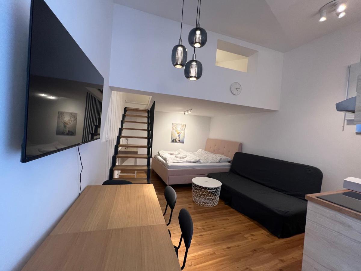 Ljubljana Studios Ngoại thất bức ảnh